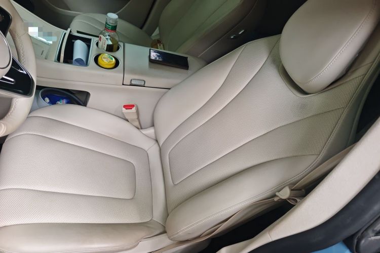 Used Hima Luxeed R7 2024 All-Electric 736 km Ultra Left Front Seat
