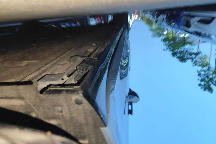 Used Hima Luxeed R7 2024 All-Electric 667 km Max Left Side Sill