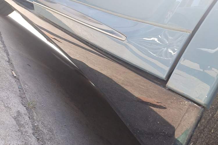 Used Hima Luxeed R7 2024 Pure Electric 667km Pro Left Side Sill