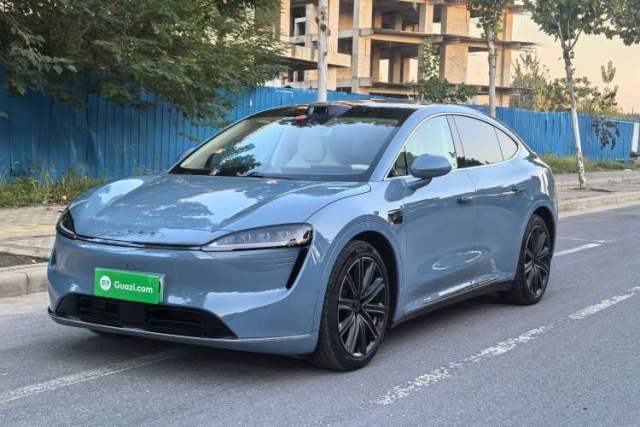 Ojetý Hima Luxeed R7 2024 All-Electric 667 km Max
