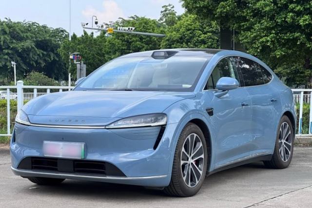 Used Hima Luxeed R7 2024 All-Electric 736 km Ultra