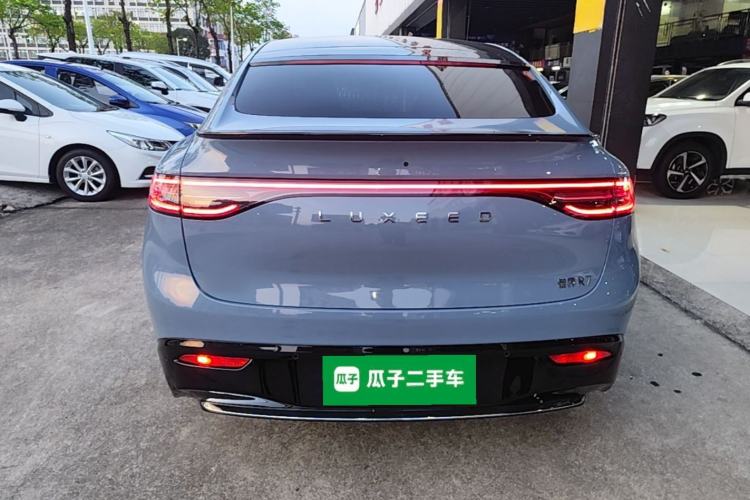 Used Hima Luxeed R7 2024 All-Electric 667 km Max Rear