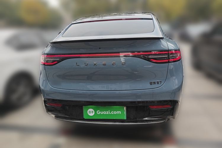 Used Hima Luxeed R7 2024 All-Electric 667 km Max Rear