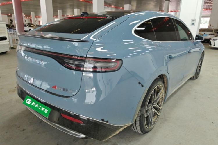 Used Hima Luxeed R7 2024 All-Electric 736 km Ultra Rear Right 45 Deg