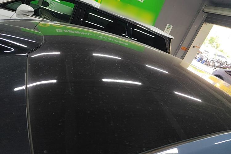 Used Hima Luxeed R7 2024 All-Electric 802 km Max Roof
