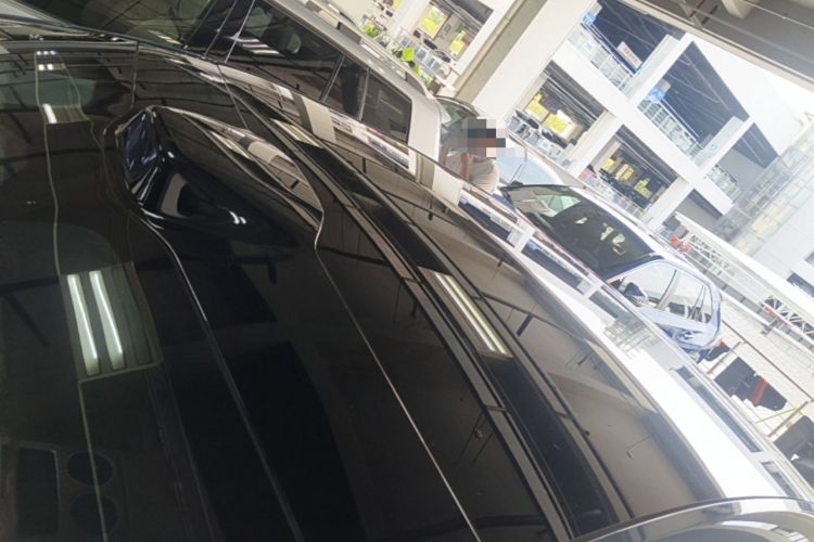 Used Hima Luxeed R7 2024 All-Electric 667 km Max Roof