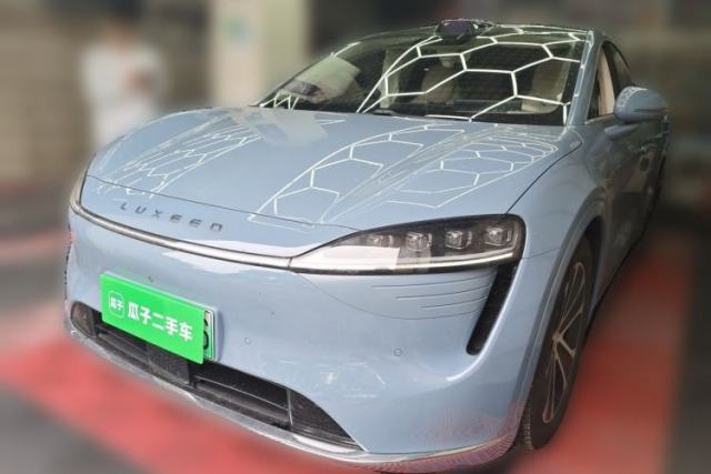 Used Hima Luxeed R7 2024 All-Electric 667 km Max