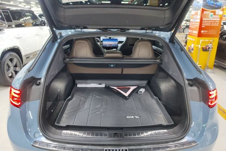 Used Hima Luxeed R7 2024 All-Electric 736 km Ultra Trunk