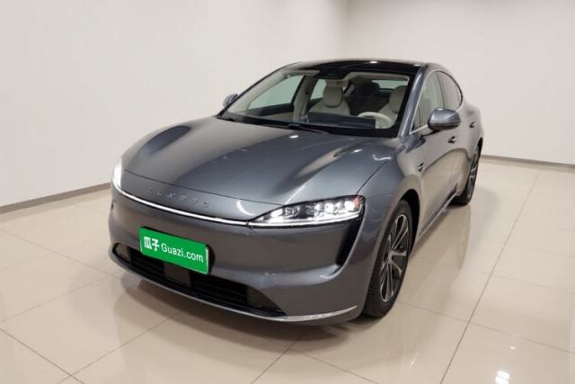Ojetý Hima Luxeed R7 2024 Pure Electric 667km Pro
