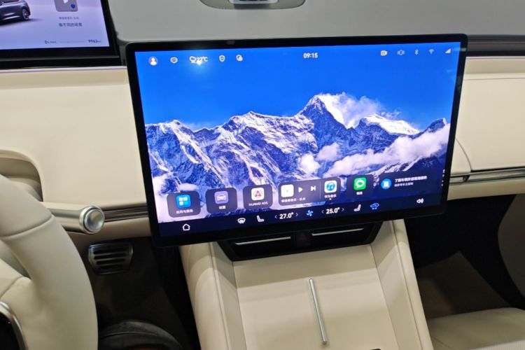 Used Hima Luxeed R7 2024 All-Electric 802 km Max Audio And AC Panel