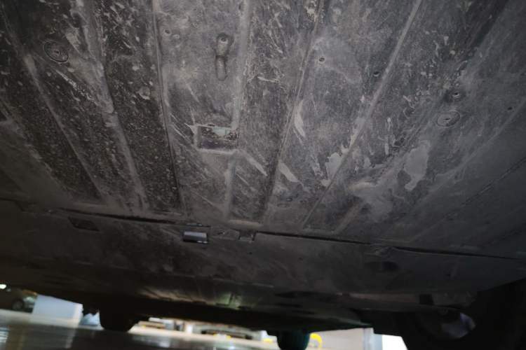 Used Hima Luxeed R7 2024 All-Electric 667 km Max Chassis Rear