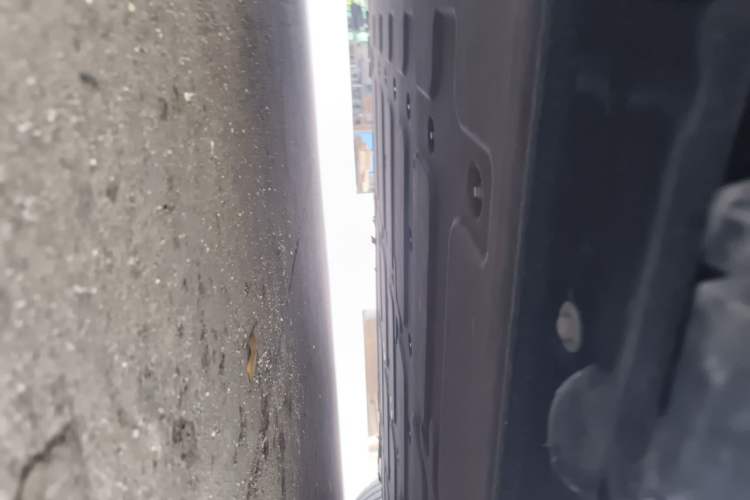 Used Hima Luxeed R7 2024 All-Electric 802 km Max Chassis Rear Right
