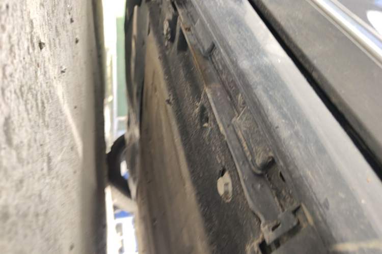 Used Hima Luxeed R7 2024 All-Electric 802 km Max Chassis Rear Right