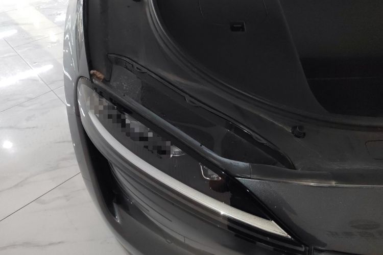 Used Hima Luxeed R7 2024 All-Electric 736 km Ultra Engine Bay Right
