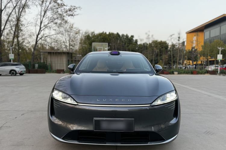 Used Hima Luxeed R7 2024 All-Electric 736 km Ultra Exterior 1