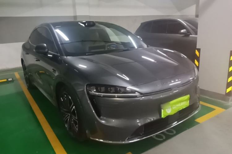 Used Hima Luxeed R7 2024 All-Electric 736 km Ultra Exterior 1