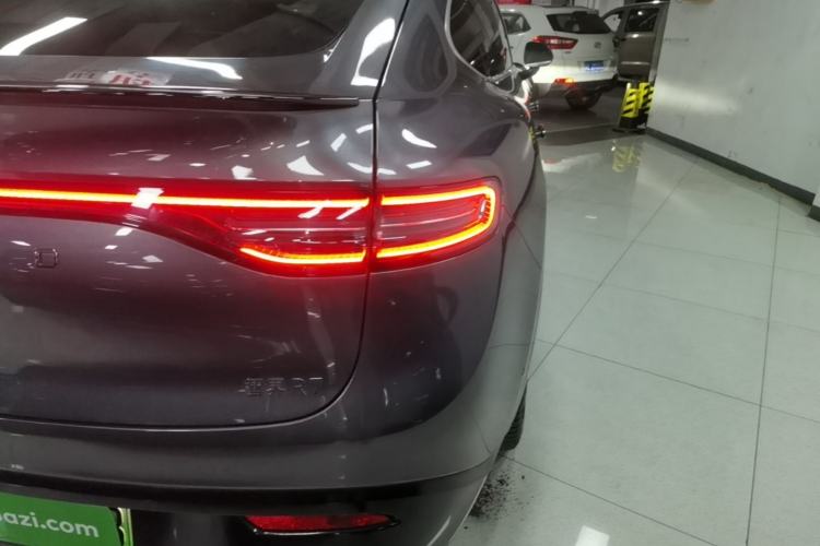 Used Hima Luxeed R7 2024 All-Electric 802 km Max Exterior 1