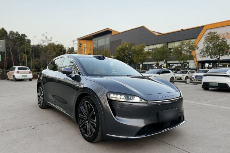 Used Hima Luxeed R7 2024 All-Electric 736 km Ultra Exterior 2