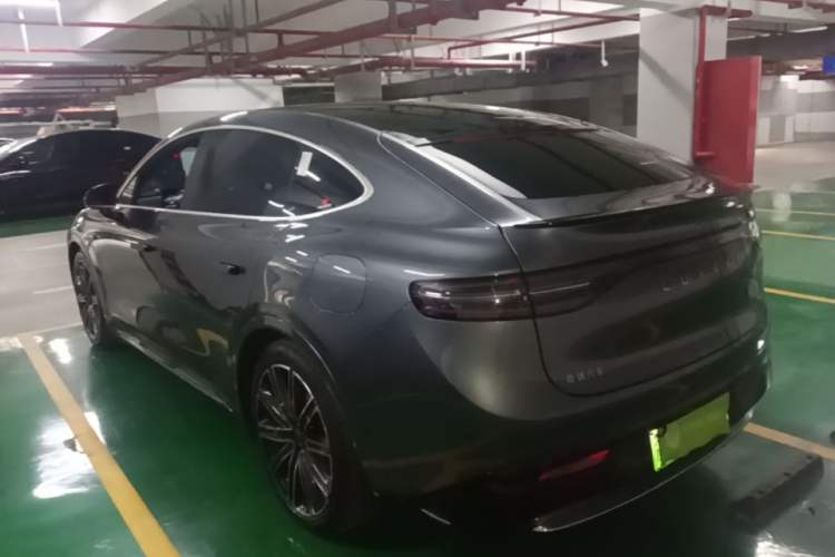 Used Hima Luxeed R7 2024 All-Electric 736 km Ultra Exterior 2