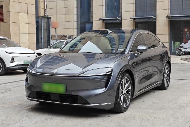 Used Hima Luxeed R7 2024 All-Electric 802 km Max Exterior 2