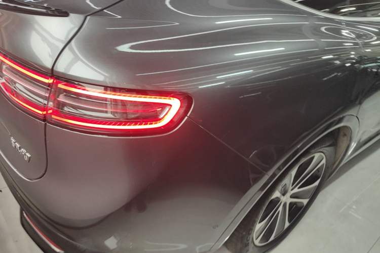 Used Hima Luxeed R7 2024 All-Electric 802 km Max Exterior 3
