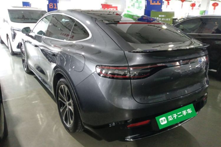 Used Hima Luxeed R7 2024 All-Electric 802 km Max Exterior 3