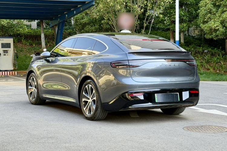 Used Hima Luxeed R7 2024 All-Electric 802 km Max Exterior 4