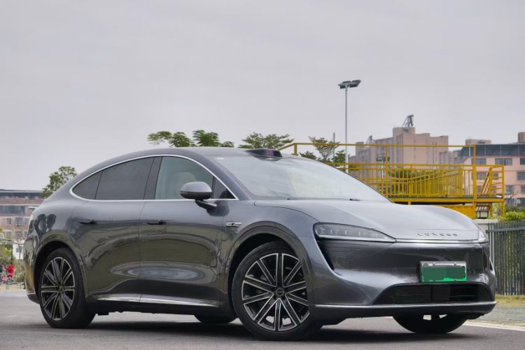 Used Hima Luxeed R7 2024 All-Electric 667 km Max Exterior 5