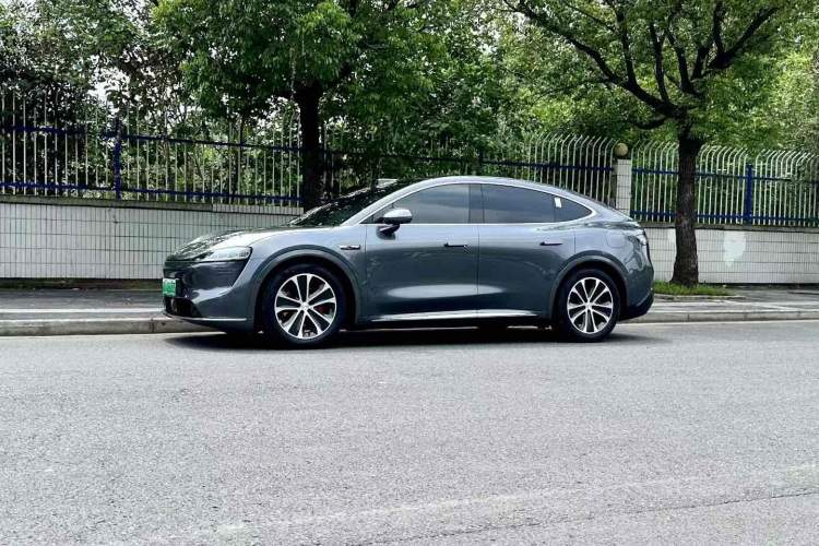 Used Hima Luxeed R7 2024 All-Electric 802 km Max Exterior 7