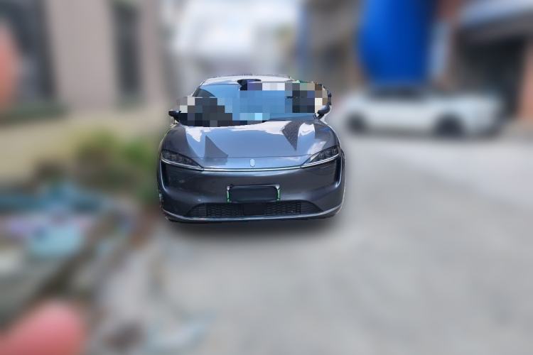 Used Hima Luxeed R7 2024 All-Electric 802 km Max Front