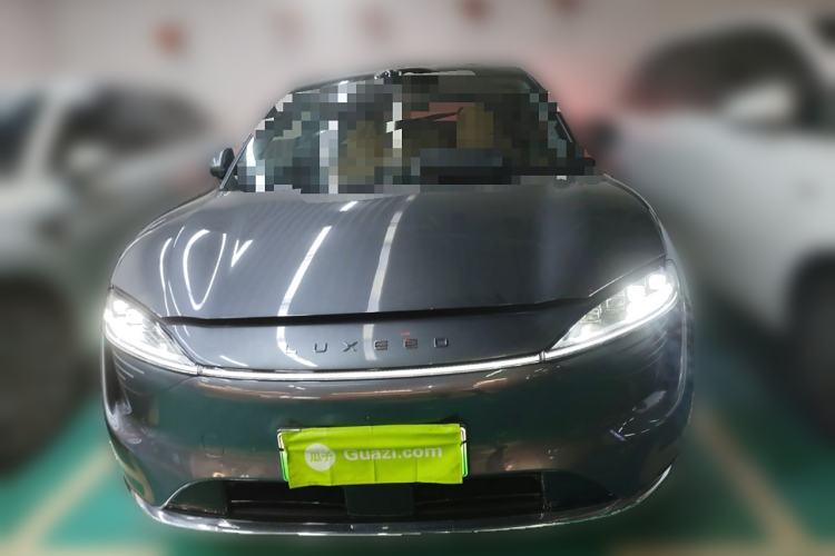 Used Hima Luxeed R7 2024 All-Electric 667 km Max Front