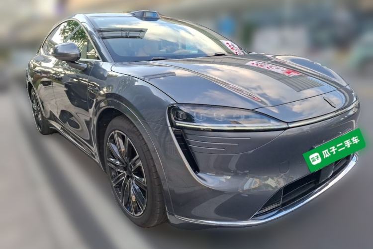 Used Hima Luxeed R7 2024 All-Electric 667 km Max Front Right 45 Deg