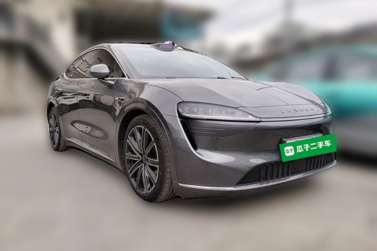 Used Hima Luxeed R7 2024 All-Electric 802 km Max Front Right 45 Deg
