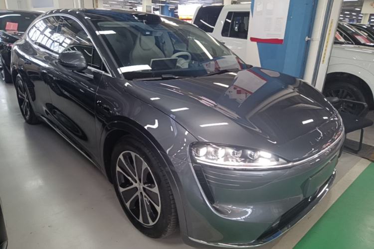 Used Hima Luxeed R7 2024 All-Electric 802 km Max Front Right 45 Deg