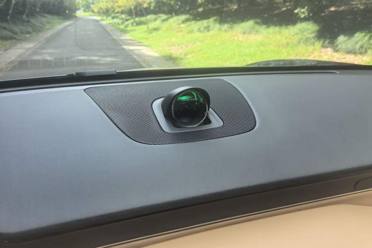 Used Hima Luxeed R7 2024 All-Electric 736 km Ultra Interior 1