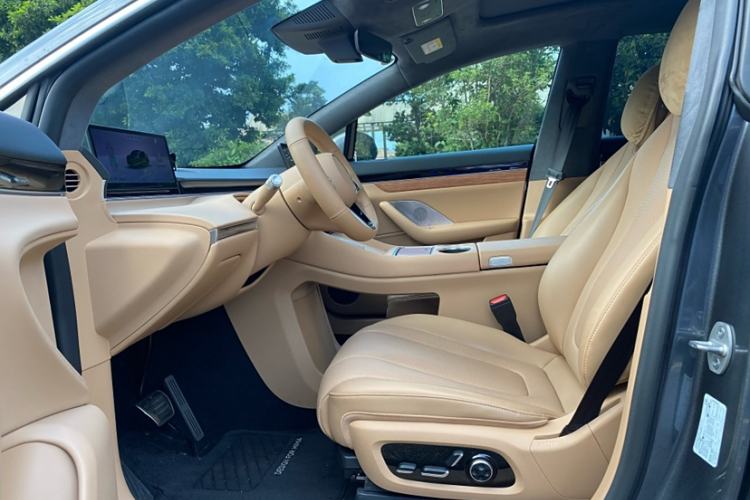 Used Hima Luxeed R7 2024 All-Electric 736 km Ultra Interior 7