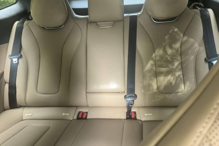 Used Hima Luxeed R7 2024 All-Electric 736 km Ultra Interior 9