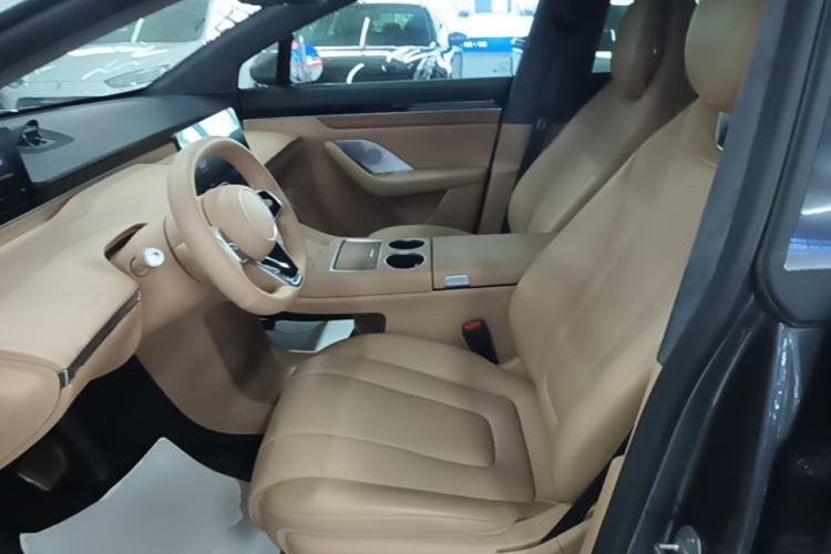 Used Hima Luxeed R7 2024 All-Electric 667 km Max Left Front Seat