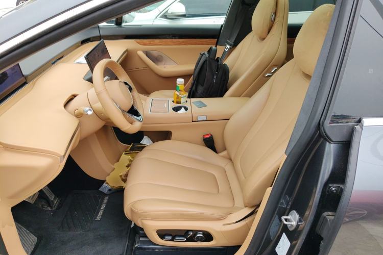 Used Hima Luxeed R7 2024 All-Electric 667 km Max Left Front Seat