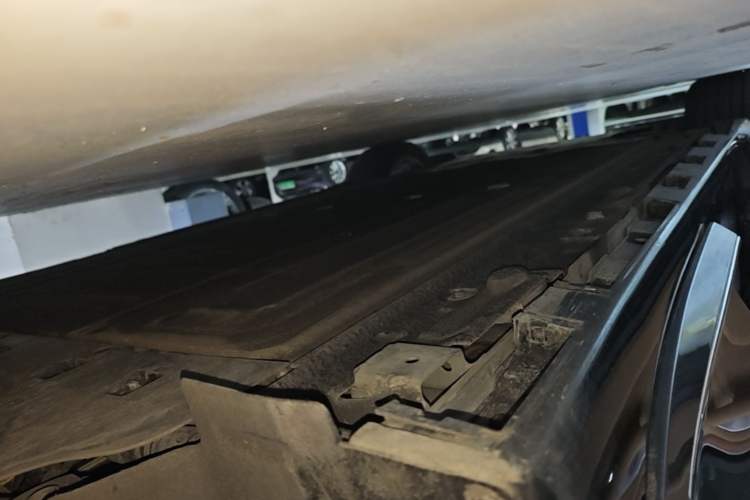Used Hima Luxeed R7 2024 Pure Electric 667km Pro Left Side Sill