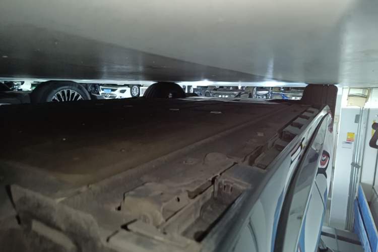 Used Hima Luxeed R7 2024 All-Electric 802 km Max Left Side Sill