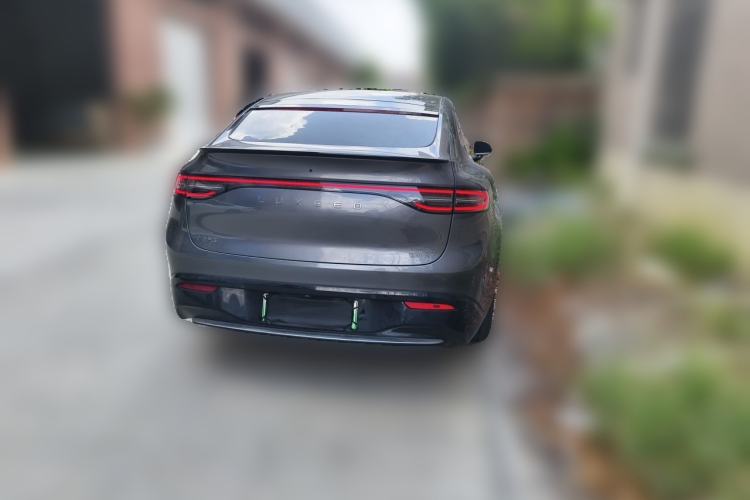 Used Hima Luxeed R7 2024 All-Electric 802 km Max Rear