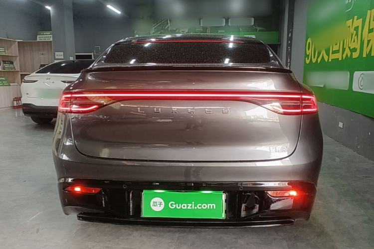 Used Hima Luxeed R7 2024 Pure Electric 667km Pro Rear