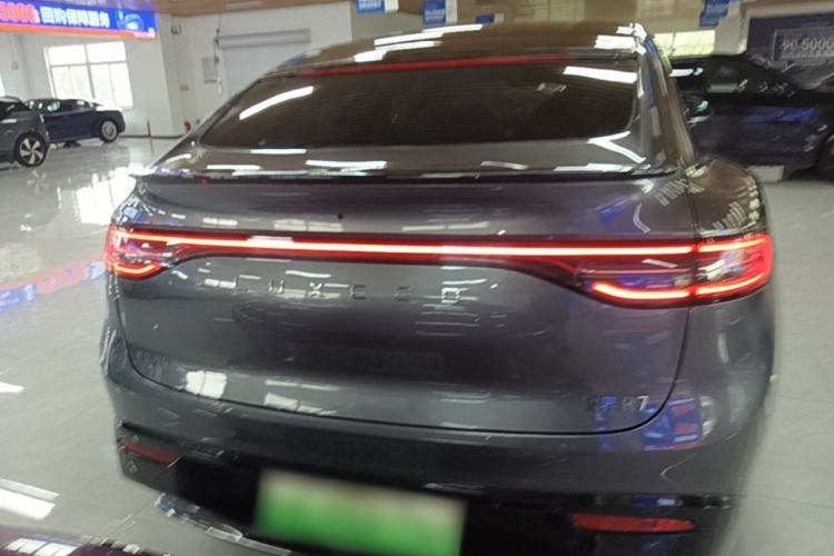 Used Hima Luxeed R7 2024 All-Electric 667 km Max Rear