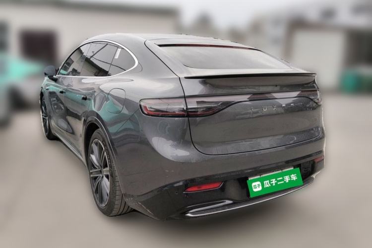 Used Hima Luxeed R7 2024 All-Electric 802 km Max Rear Left 45 Deg