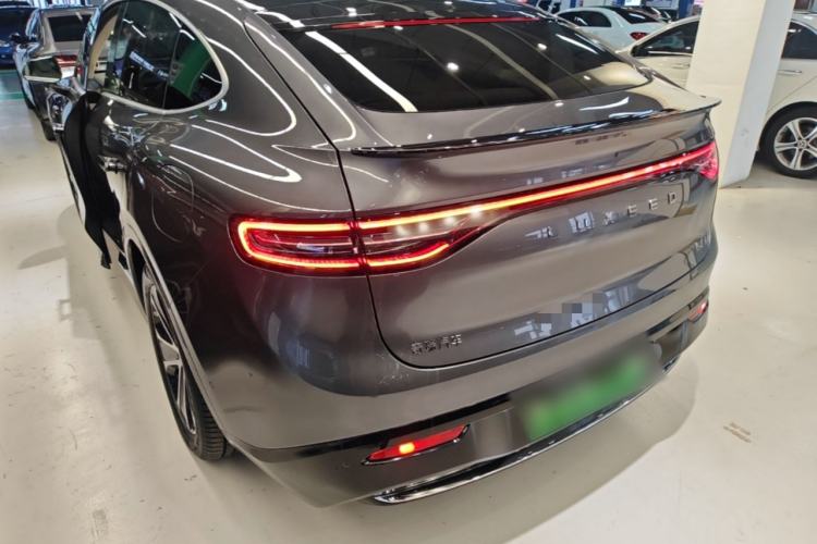 Used Hima Luxeed R7 2024 All-Electric 802 km Max Rear Left 45 Deg