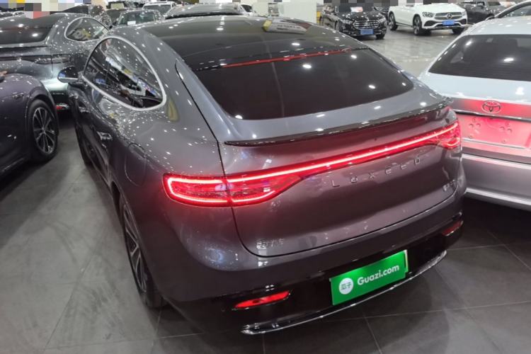 Used Hima Luxeed R7 2024 All-Electric 802 km Max Rear Left 45 Deg