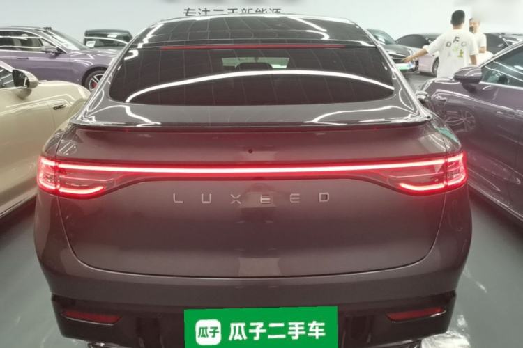 Used Hima Luxeed R7 2024 All-Electric 736 km Ultra Rear