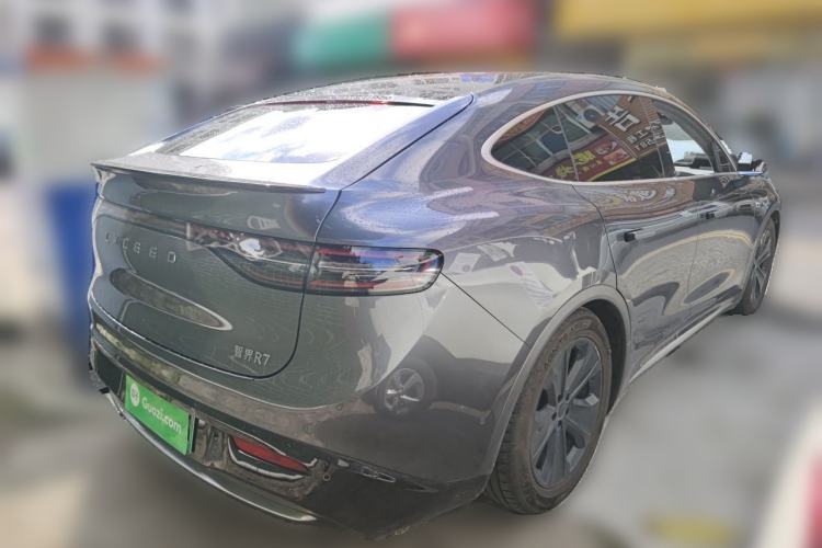 Used Hima Luxeed R7 2024 All-Electric 802 km Max Rear Right 45 Deg