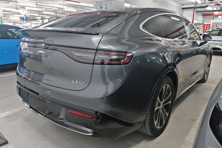 Used Hima Luxeed R7 2024 All-Electric 802 km Max Rear Right 45 Deg